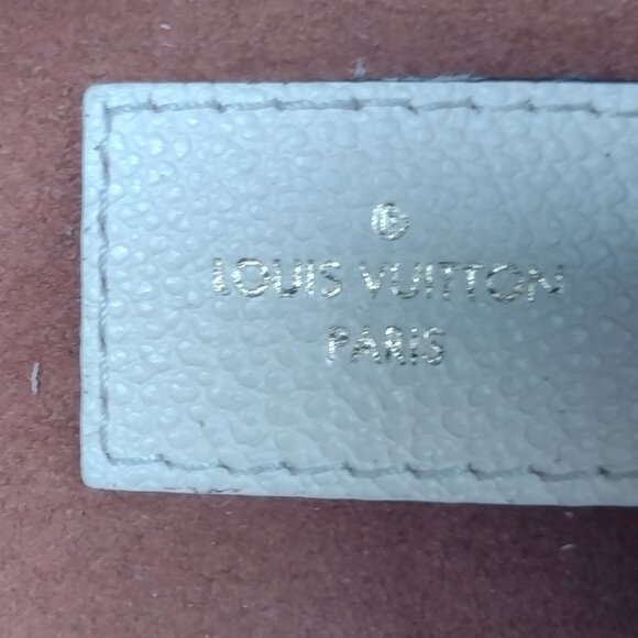 Louis Vuitton EMPRIENTE BUMBAG Créme Monogram Waist Crossbody 🤍 - Picture 13 of 16